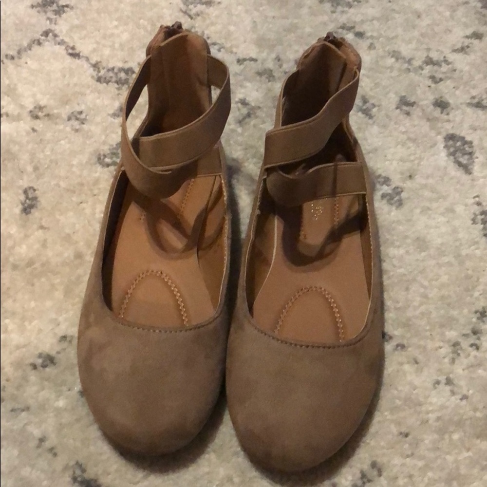 NWOT ballet flats